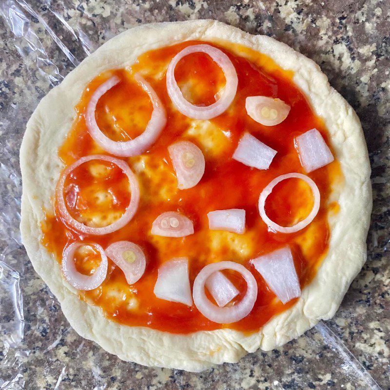 Step 3 Add filling to Pizza without baking powder