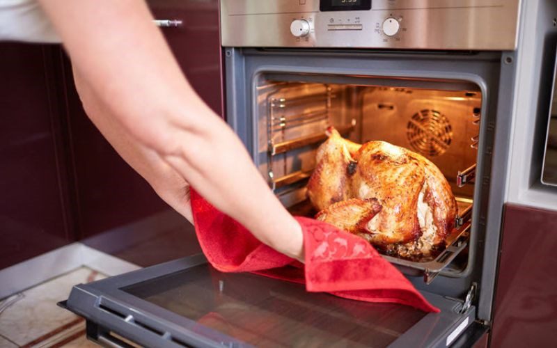 Factors affecting the roasting time of chicken in the oven