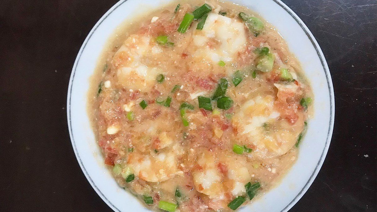 Shrimp in tomato cheese sauce