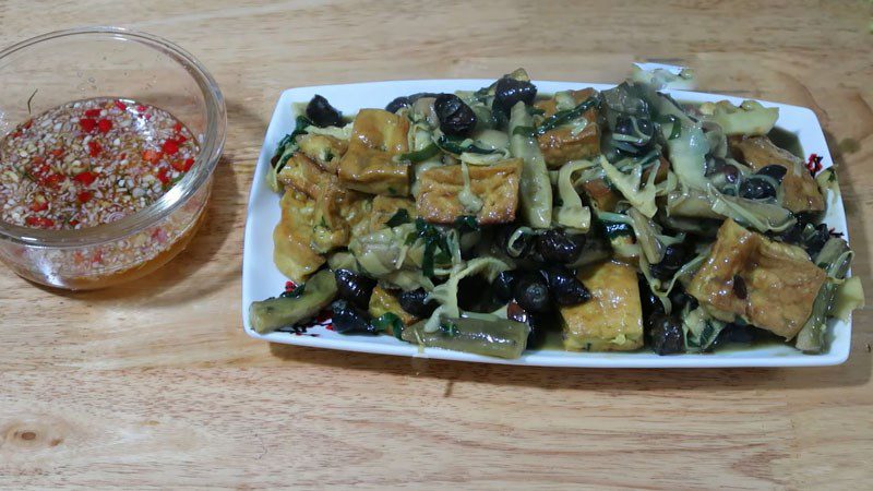 Mixed Stir-Fried Snails