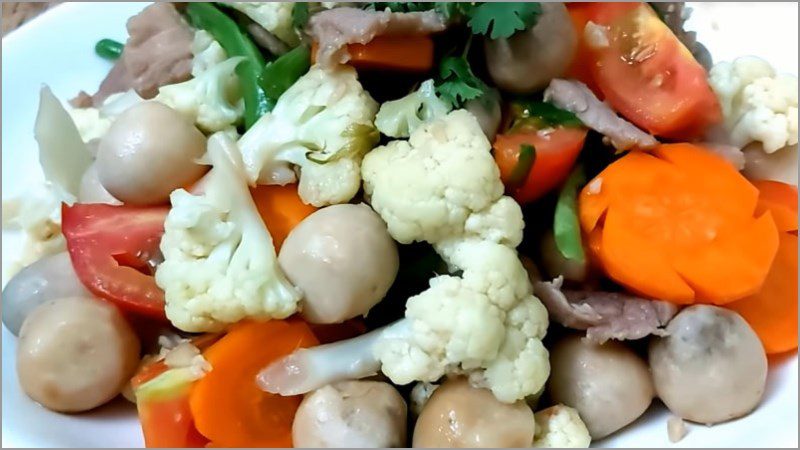 Mixed Stir-Fried Broccoli