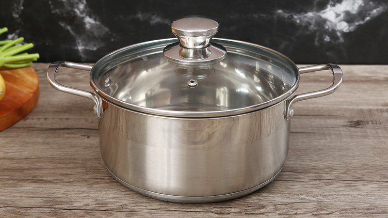 Stainless steel pot with 3 layers and glass lid 20 cm Smartcook SM2401MN