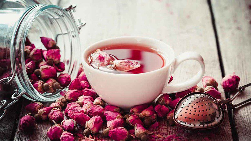 Ingredients for rose tea