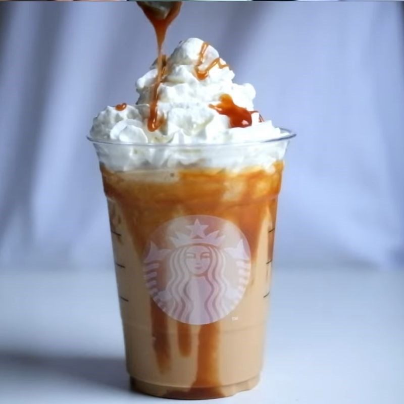 Step 2 Decorate Caramel Frappuccino