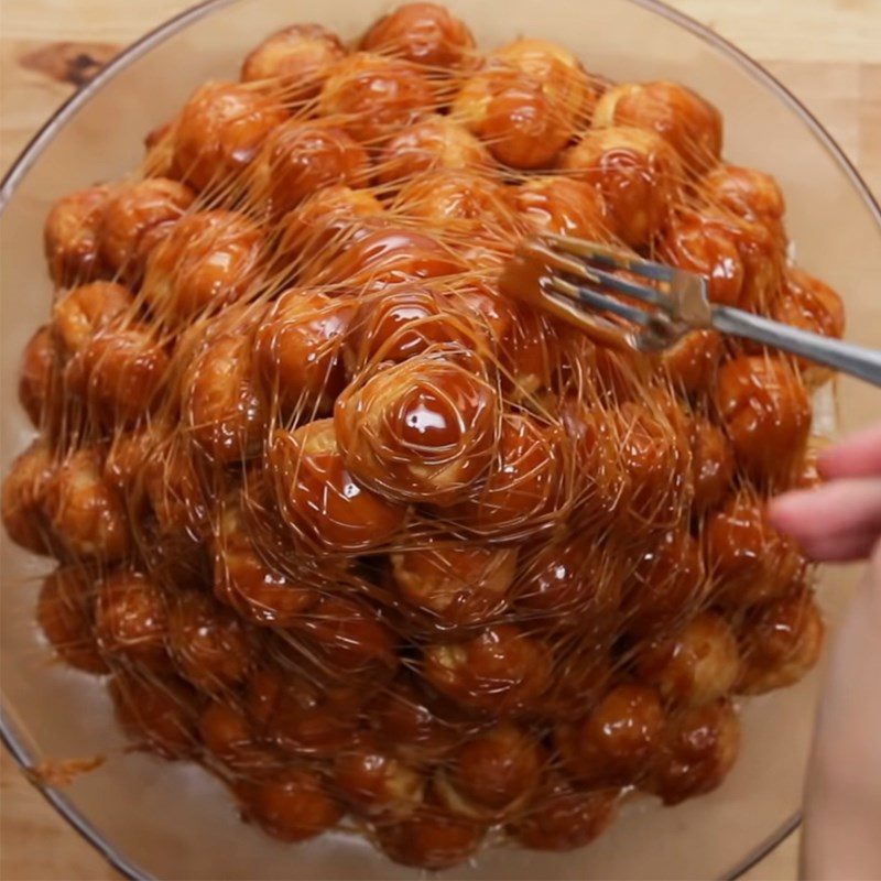 Step 7 Decorating Croquembouche Cake