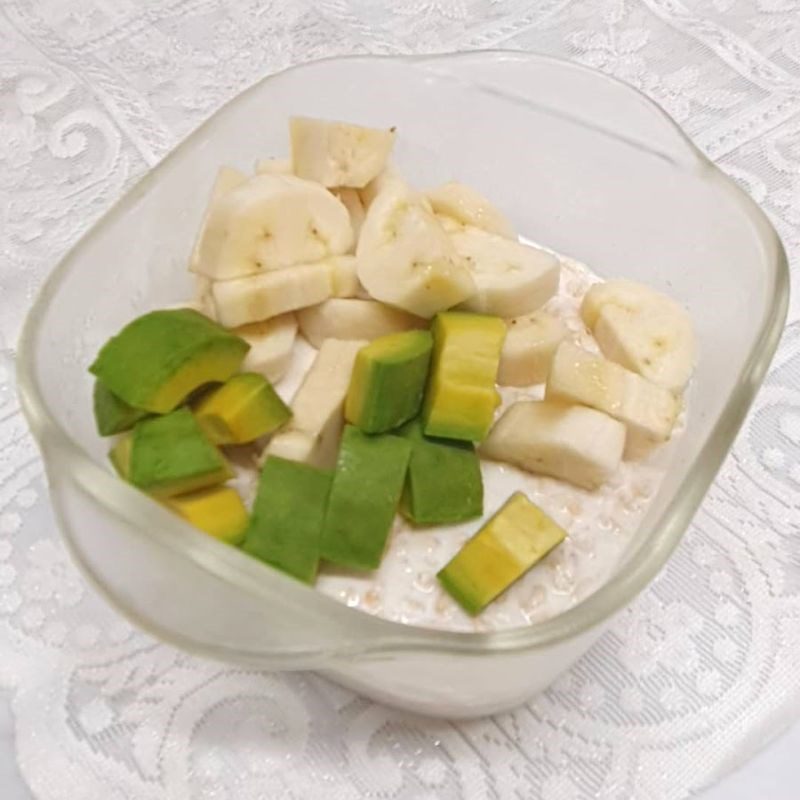 Step 2 Decoration Oatmeal with fruits