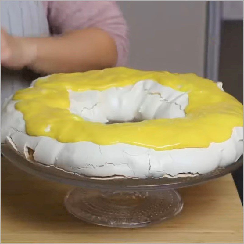 Step 7 Cake Decoration Pavlova Cake