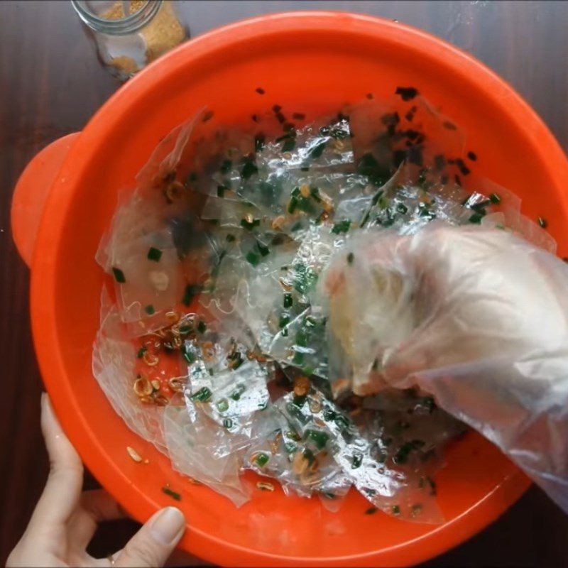 Step 3 Mix the rice paper for mixed rice paper