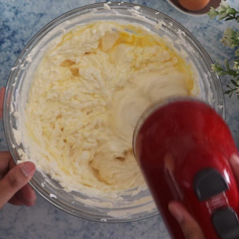 Step 3 Mix butter and sugar for Red Langminton Cake