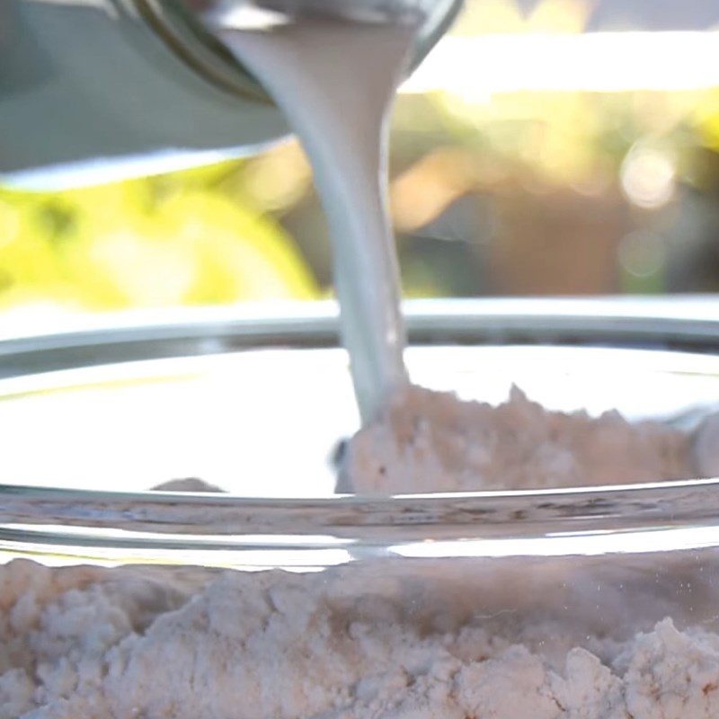 Step 1 Mix the dough for Mini Steamed Buns