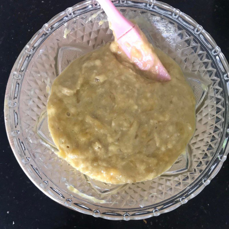 Step 2 Mixing banana muffin dough