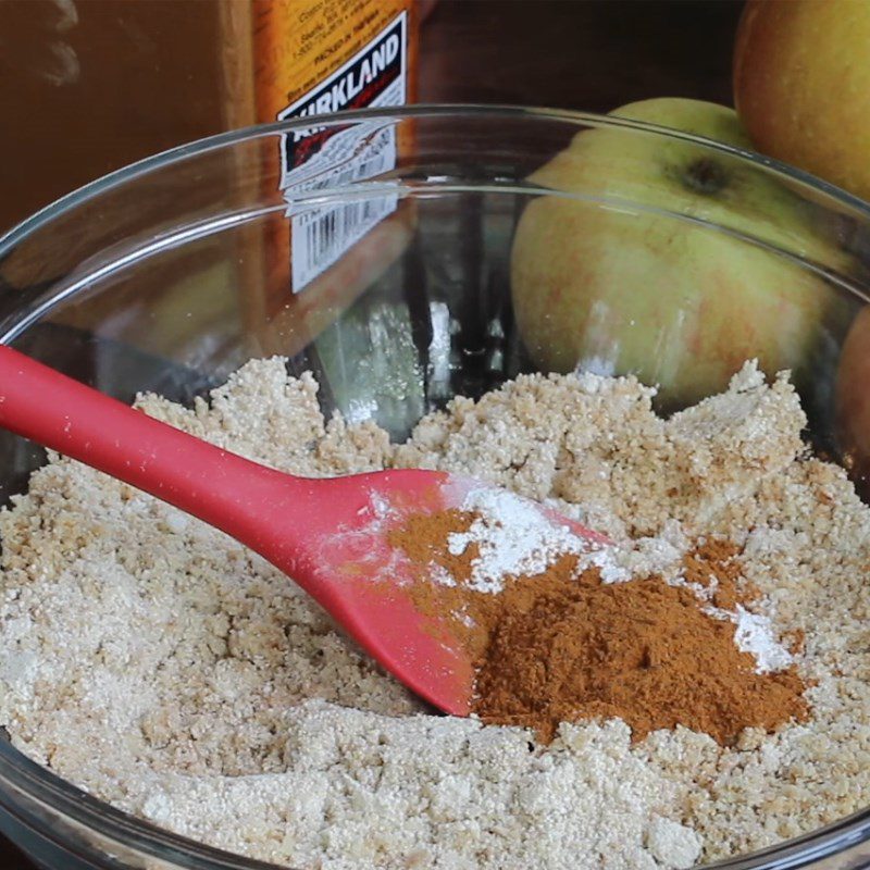 Step 3 Mix the batter Apple Oatmeal Cupcakes