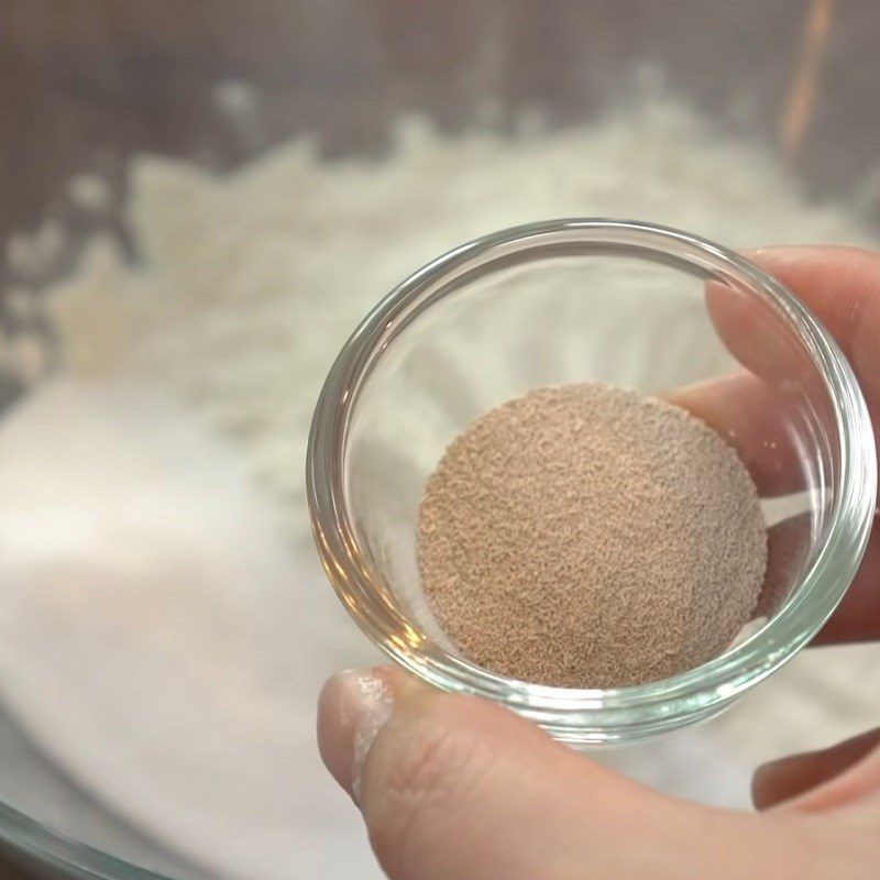 Step 1 Mix the dough for Hamburger with cheese and meat filling