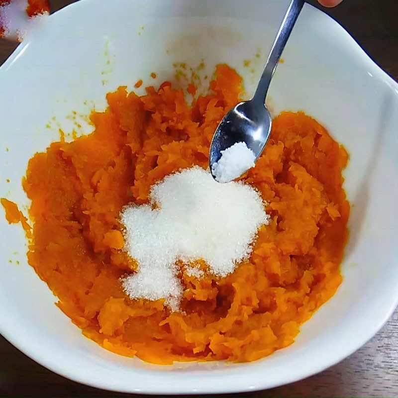 Step 2 Mixing the dough Pumpkin coconut balls steamed