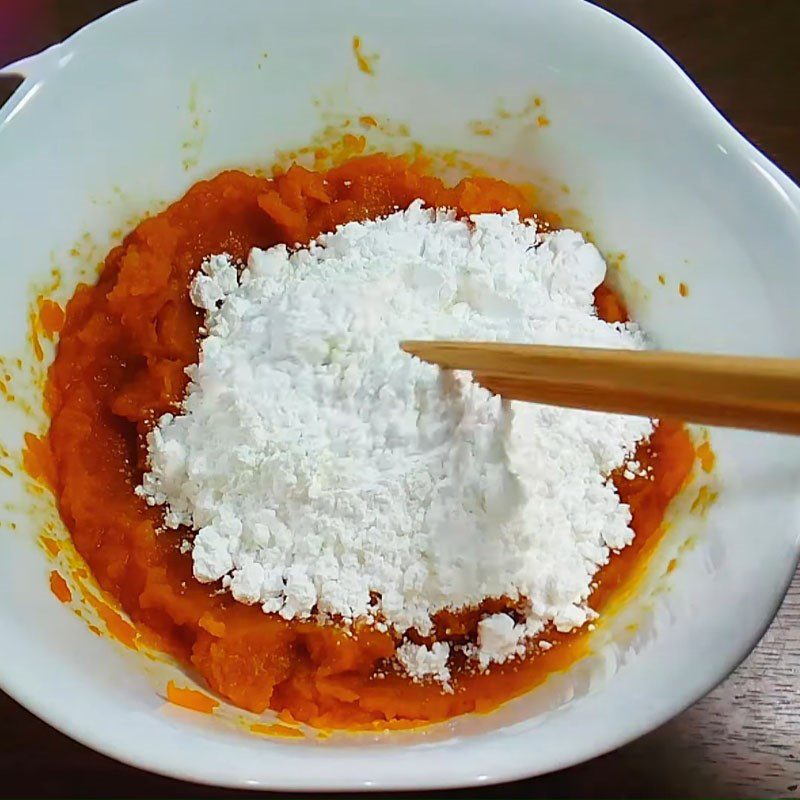 Step 2 Mixing the dough Pumpkin coconut balls steamed