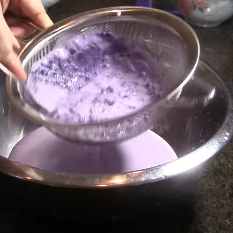 Step 3 Mixing the cake batter Purple sweet potato cake