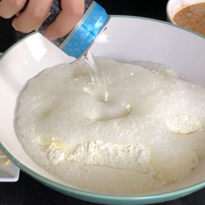 Step 4 Mixing pancake batter Central Vietnamese pancake