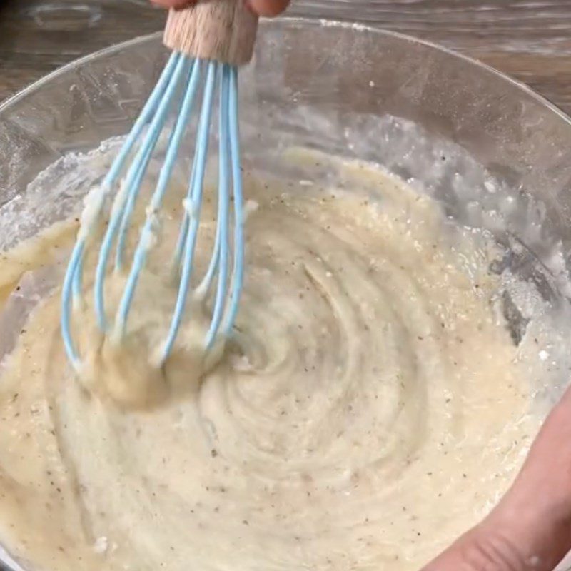 Step 2 Mix the batter for vegan pumpkin muffins (recipe from the TikTok channel Bếp chay XANH)