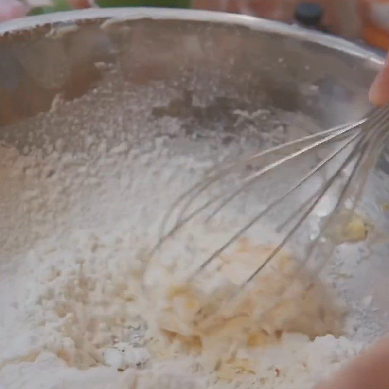 Step 2 Mix the dough for no-bake passion fruit cookies