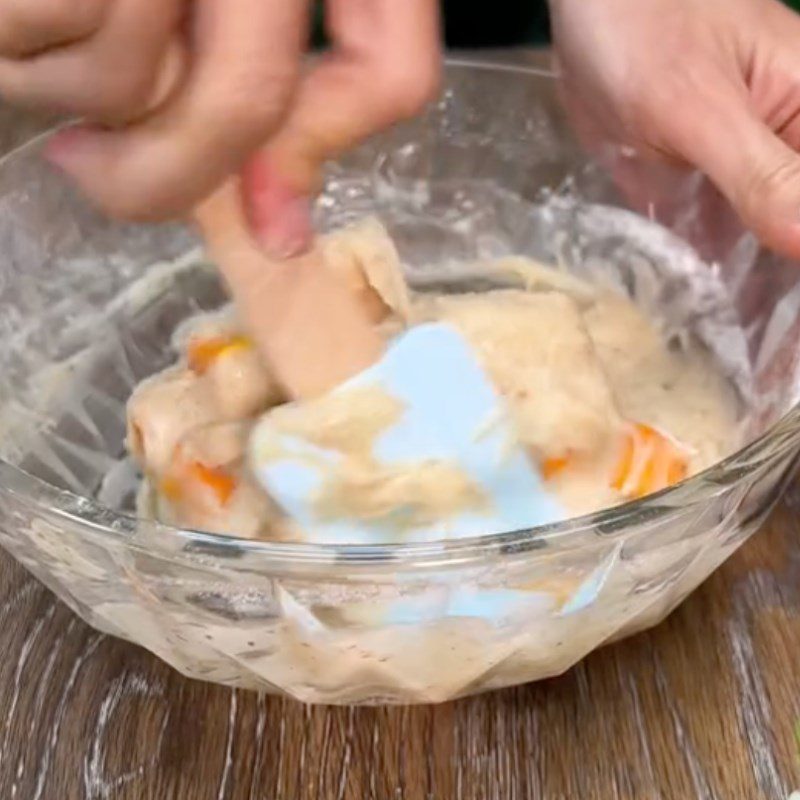 Step 2 Mix the batter for vegan pumpkin muffins (recipe from the TikTok channel Bếp chay XANH)