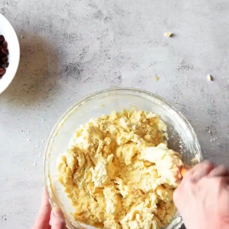 Step 2 Mix the dough Soul cake