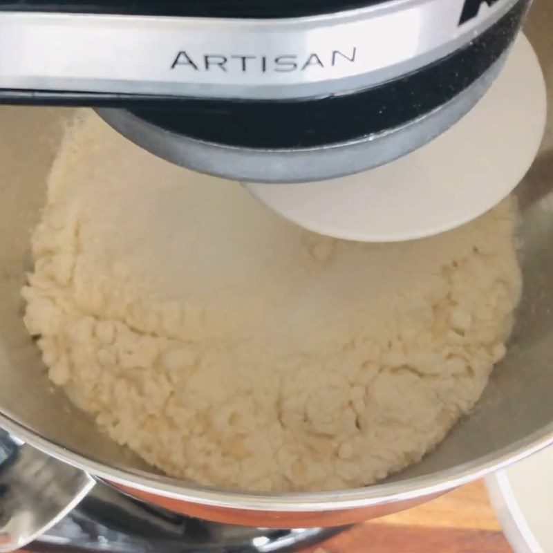 Step 2 Mixing dough for waffle cone with cream filling