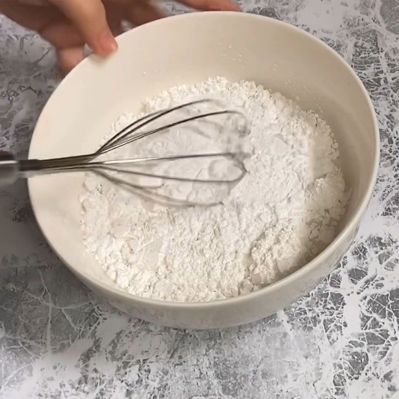 Step 5 Mix the mochi dough Mochi cake with soybean milk