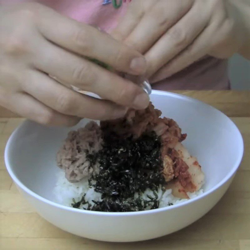 Step 2 Mix the rice for Korean Kimchi Fried Rice