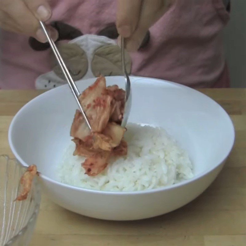 Step 2 Mix the rice for Korean Kimchi Fried Rice