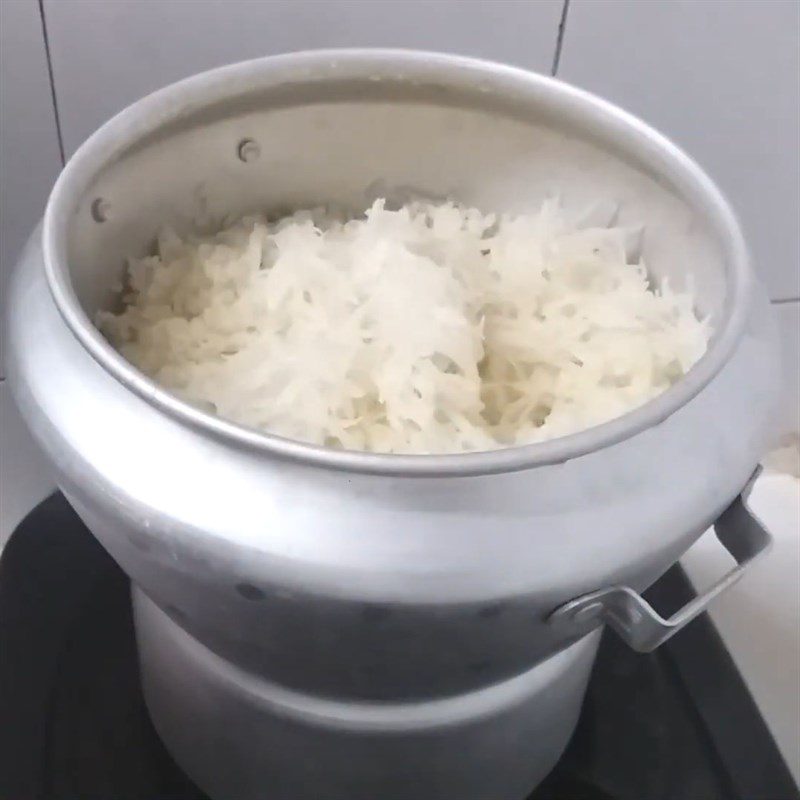 Step 5 Mix Coconut and Coconut Milk with Sticky Rice Coconut Sticky Rice with Lotus Seeds