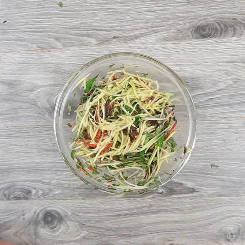 Step 4 Mix the salad Dried fish mango salad