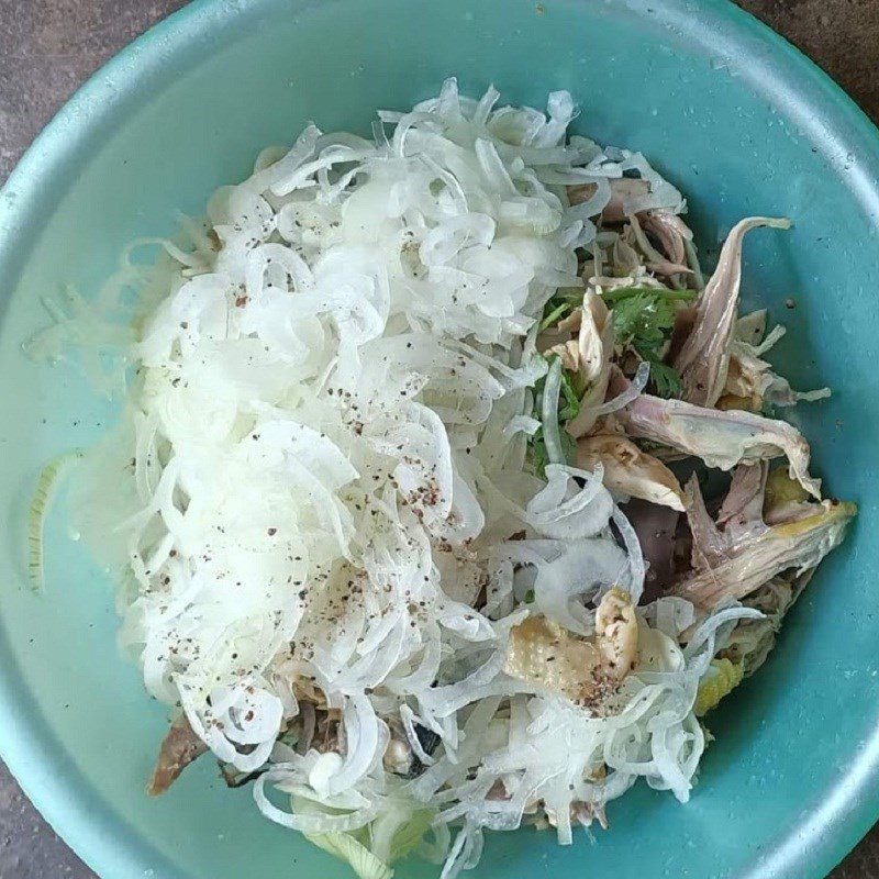 Step 3 Mix the chicken salad with onions Chicken salad with onions (recipe shared by users)