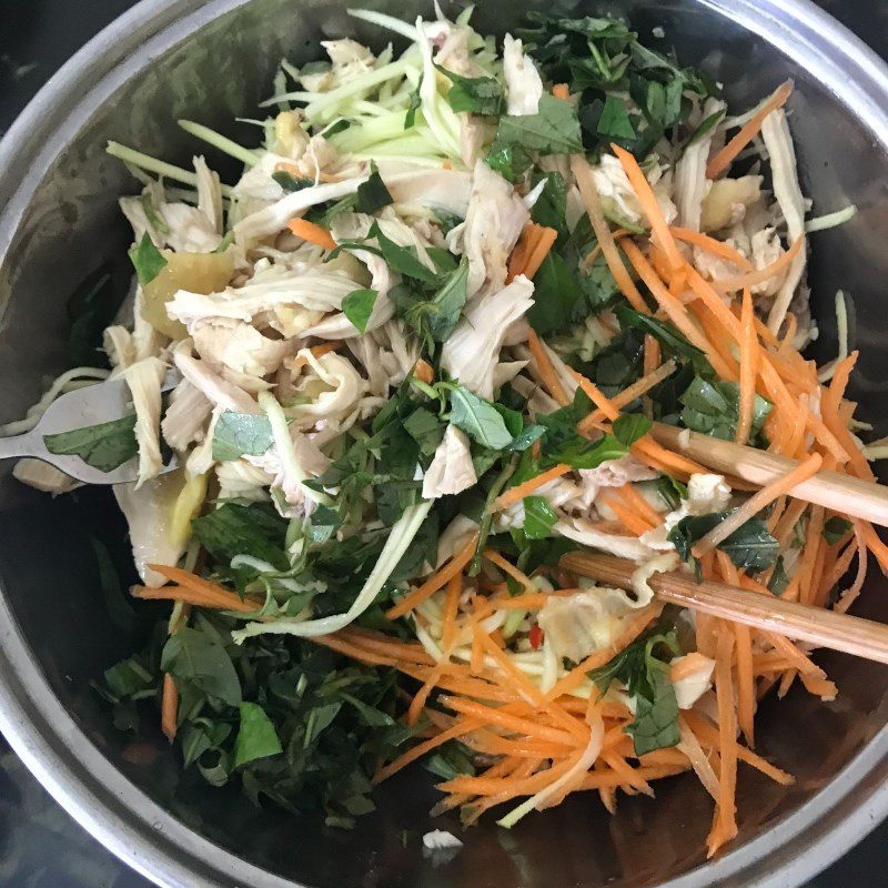 Step 4 Mix Mango Chicken Salad Mango Chicken Salad (recipe shared by users)