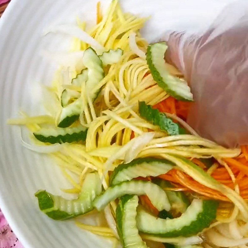 Step 3 Mix jellyfish salad Jellyfish salad (Recipe shared from TikTok Let's cook with TasteVN)