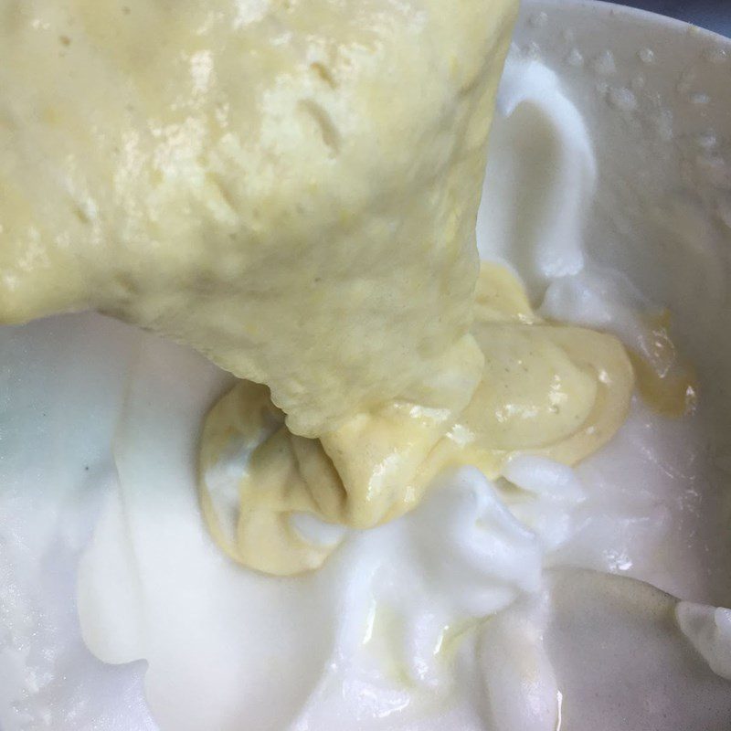 Step 3 Mixing the cake batter Spongy cake with pork floss using an air fryer