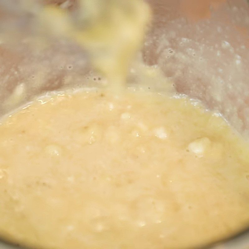 Step 2 Mix the banana mixture Banana chocolate cake baked in the microwave