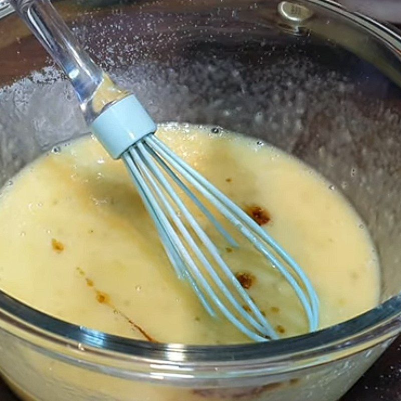 Step 2 Mix the banana and carrot mixture Baked banana carrot cake in the microwave