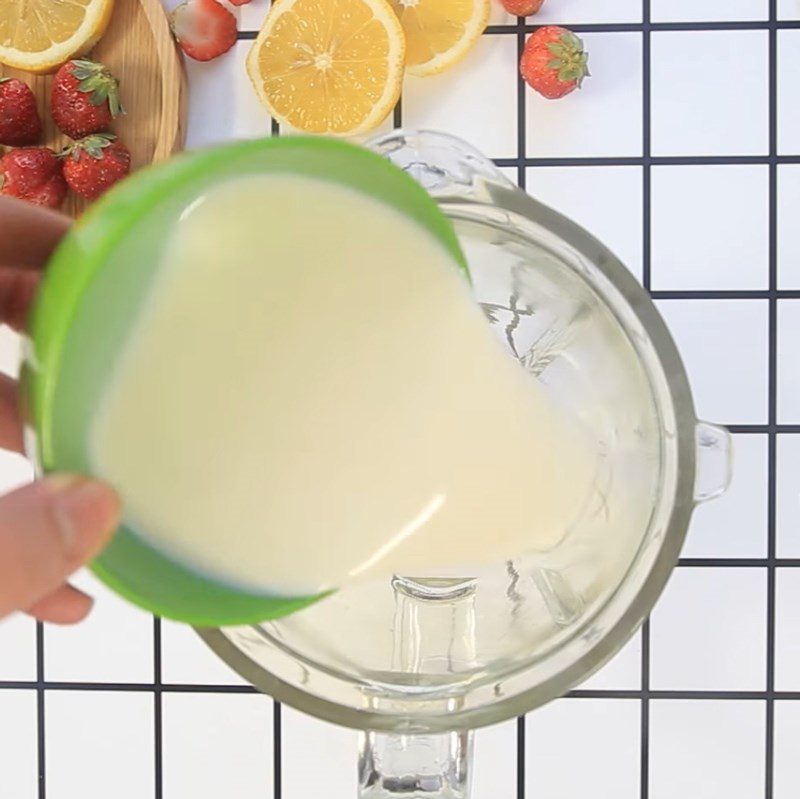 Step 1 Mix the lemon cream mixture Mint Lemonade Ice Cream Balls