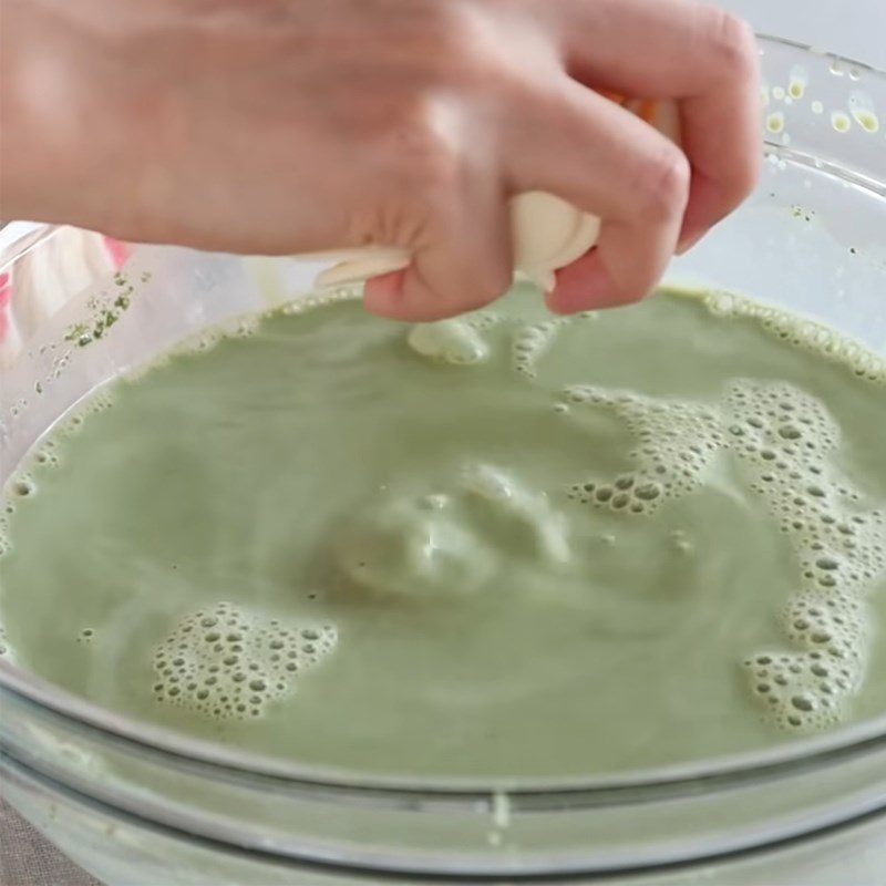 Step 2 Mix the pudding mixture for matcha pudding without gelatin