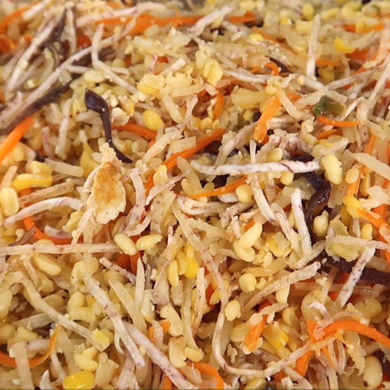 Step 5 Mixing the Spring Roll Filling for Vegetarian Spring Rolls with Mung Beans