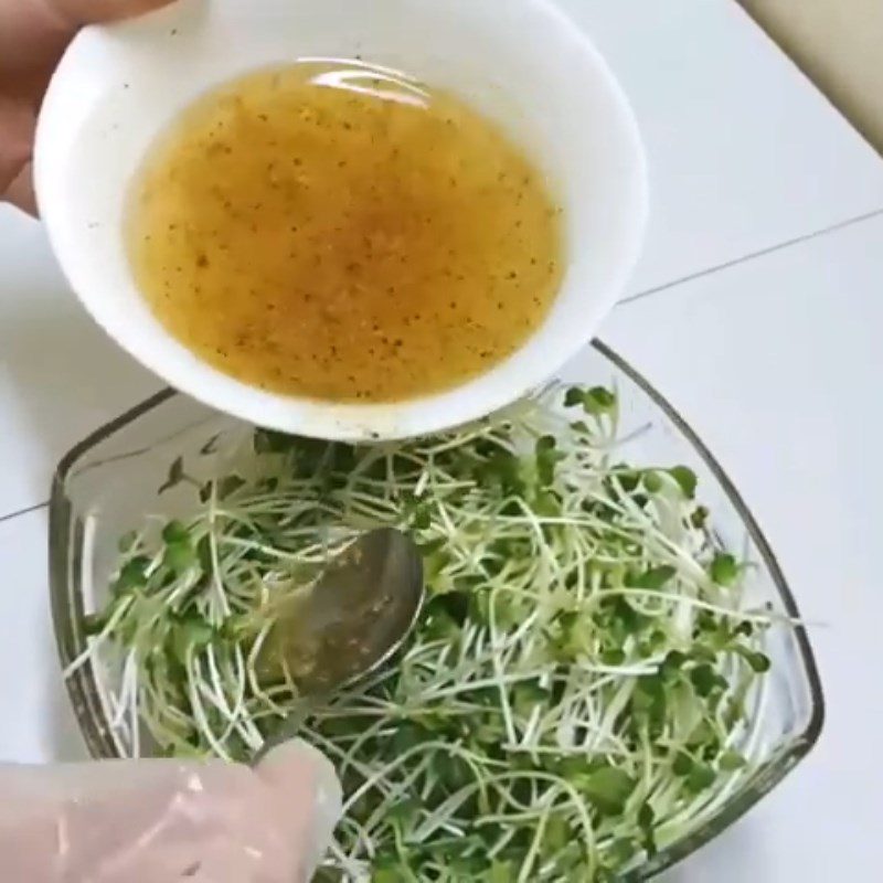 Step 3 Mixing Sprouts Sprouts mixed with oil and vinegar