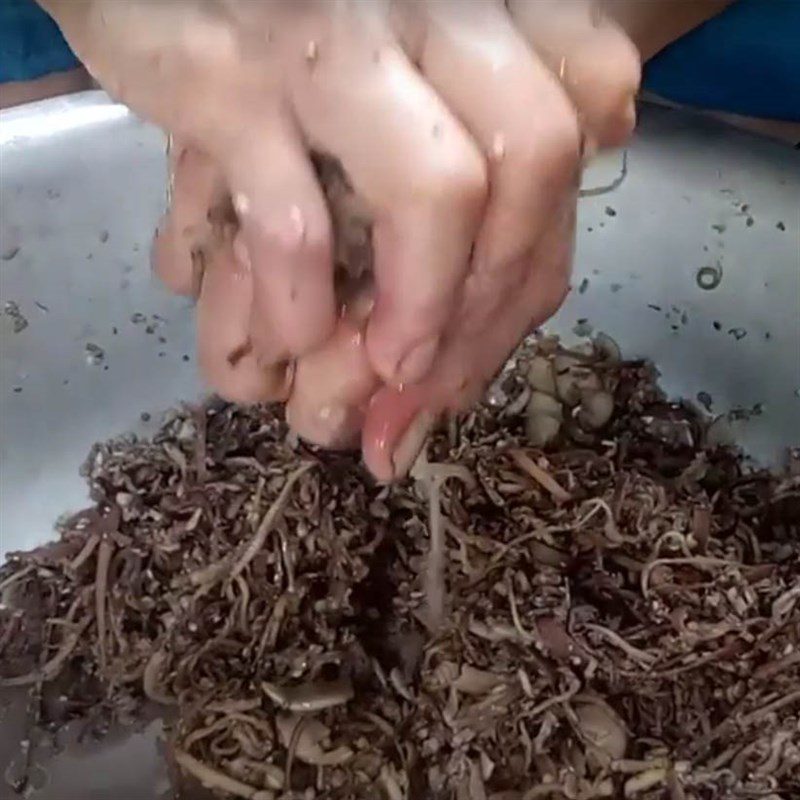 Step 3 Mixing Lemongrass and Soaking Banana Flower (Banana Blossom)-