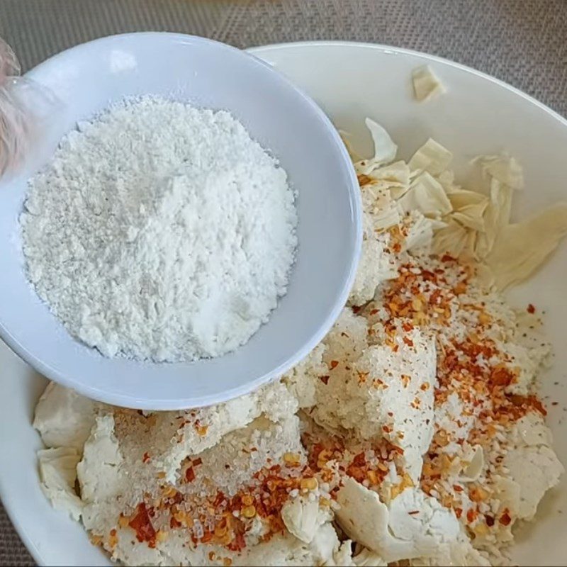 Step 2 Mixing "fish meat" Vegetarian mackerel