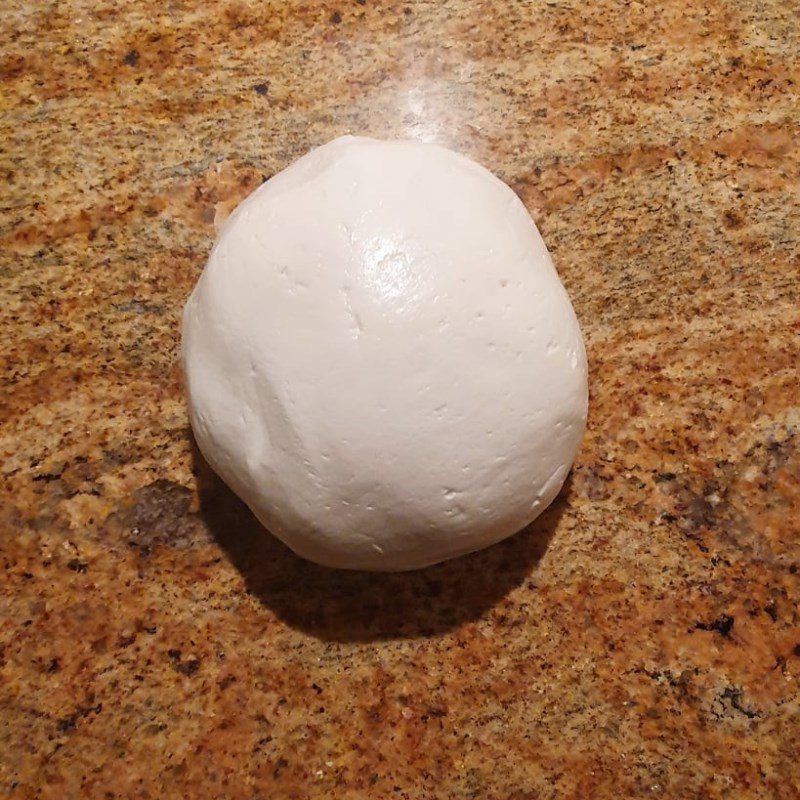 Step 1 Mix and steam the dough for green bean coconut milk balls