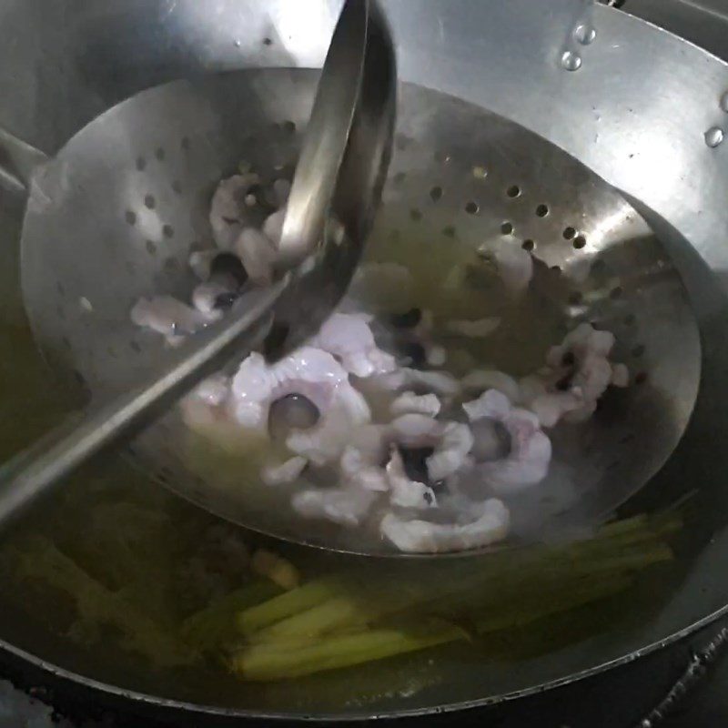 Step 3 Blanch the fish Fish salad with shallots