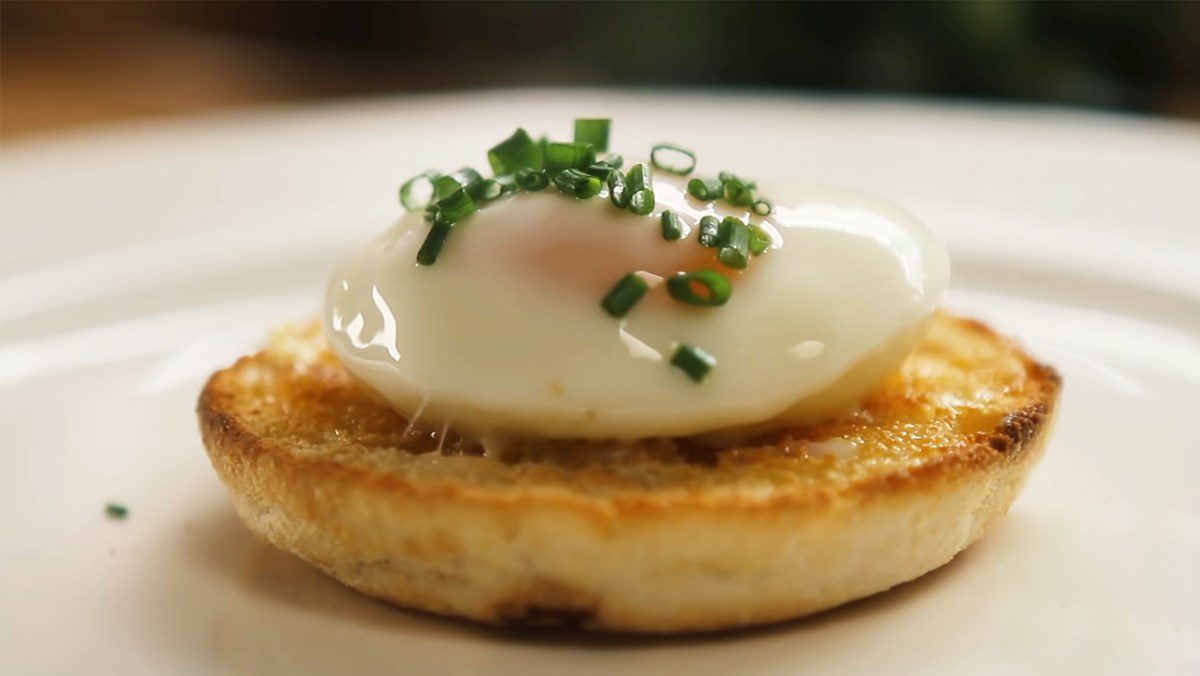 Microwave Poached Eggs