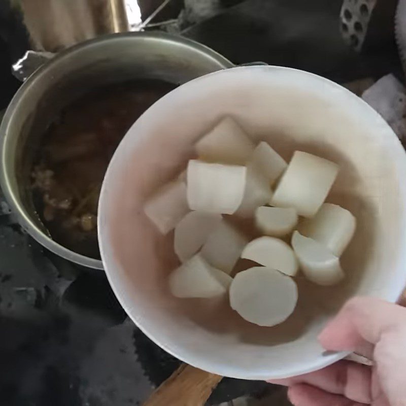 Step 3 Beef Tendon Stew Beef tendon stew with lemongrass