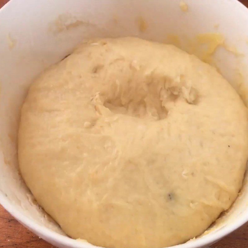 Step 3 Let the dough rise for Raisin Bread using an air fryer