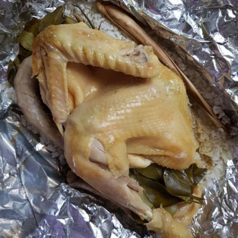 Step 4 Steam the chicken in the oven Salted lemongrass chicken (recipe shared by user)