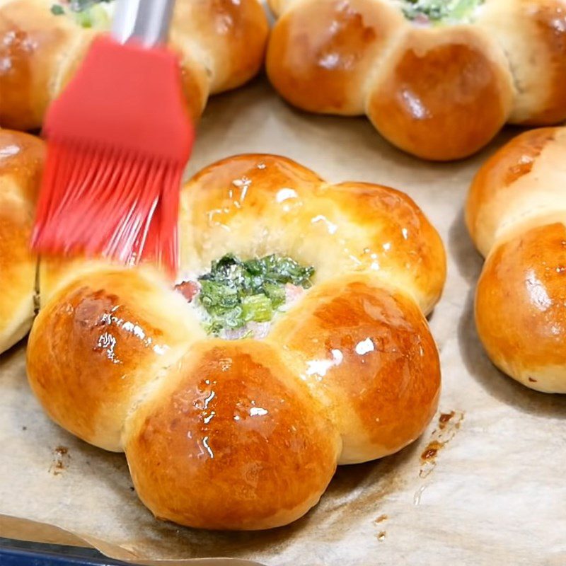 Step 5 Proofing a second time and baking Mai Flower Bread